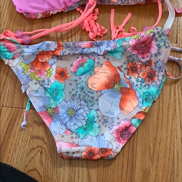 Victoria Secret Bathing Suit - Picture 3 of 3